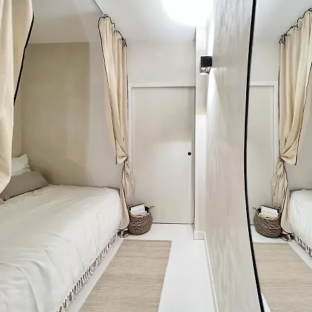 Superb Palais Royal Louvre Museum Free Netflix Διαμέρισμα